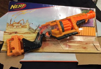 Nerf Doomlands 2169 Lawbringer Blaster Gun New In Package - K