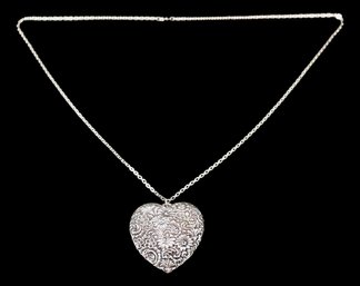 Sterling Silver  Rosette Heart Pendant And Necklace 1.21 Ozt