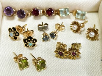 A Group Of Vintage Costume Earrings