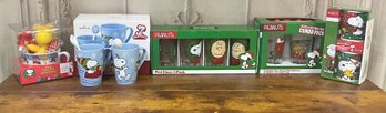 Lot Of Snoopy And Peanuts Glassware And Mugs