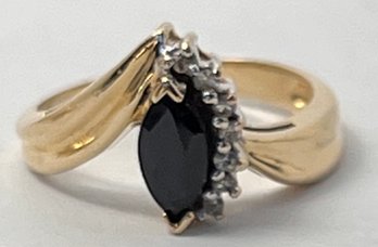 14K GOLD BLUE SAPPHIRE AND DIAMOND RING