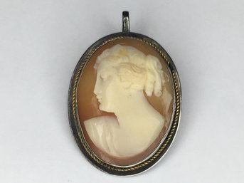 Very Nice Antique Carved Cameo Pin Mounted In Sterling Silver - Very Pretty - Nice Details - Nice Gift Item !