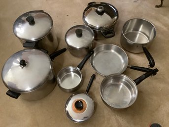 Mixed Pots And Pans Lot