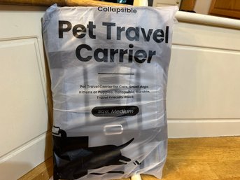 New In Package Pet Travel Carrier