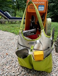 Smith & Hawkin Garden Bag Filled With Tools