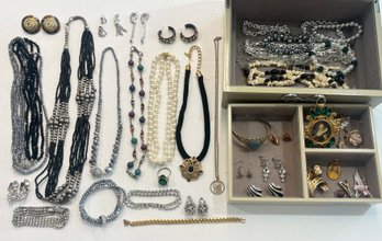 Lot 7 Of Costume Jewelry