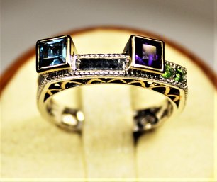 Fine Sterling Silver Ladies Ring Size 9 Gemstones Off Center Nice Design