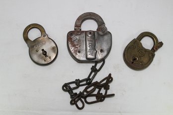Mixed Antique Lock Collection Featuring Yale, Adlake & Eagle - Lot 5