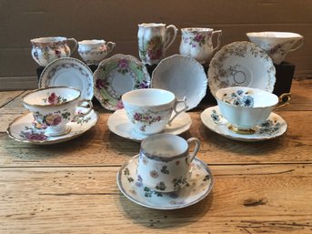 17 China Pieces Includes Versailles, Rosina (England), Royal Albert, Weiner (Germany) & More