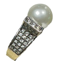 Faux Pearl And CZ Sterling Silver Ladies Ring Size 10