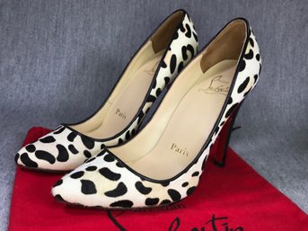 Spectacular $995 CHRISTIAN LOUBOUTIN Pony Hair / White Leopard Print Pumps - Size 39 - Made In Italy - WOW !