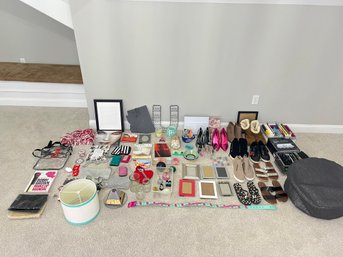 Large End Lot Of Misc Items