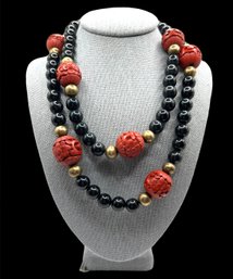 Vintage Chinese Carved  Cinnabar And Black Onyx Beaded Necklace