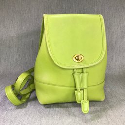 Rare Vintage COACH #9960 Apple Green Backpack - Used Once - Made In United States - Very Nice Vintage Piece