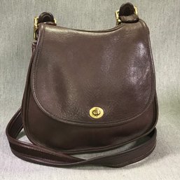 Rare Vintage Brown COACH #9988 Saddle Bag / Crescent Purse - Made In United States - Rare Find - Nice Purse !