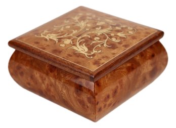 Lacquered Decorative Box By Artigiani Intarsio Sorrentino, Italy