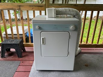 WHIRLPOOL Apartment Size 3 Cycle Dryer