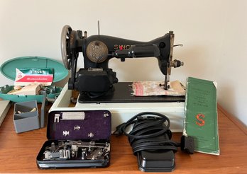 1904 Singer Sewing Machine - Case, Parts, Original Manual Serial #JA85070