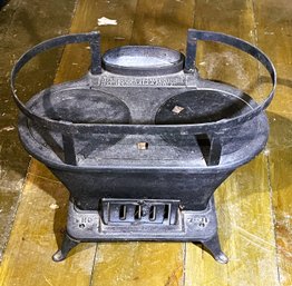 Antique Skippy Shipmate Cast Iron Boat Stove No. 7- Stamford Connecticut Foundry