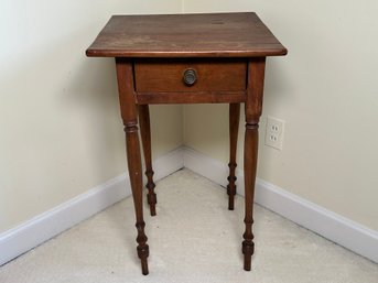 Antique Sheraton Period Stand With Fancy Turned Legs & Dainty Feet