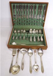 Art Deco Wm. Rogers International Silverplate 'Silhouette' Silver Chest W/69pc Set