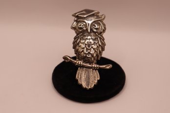 Beau Sterling Owl Pin