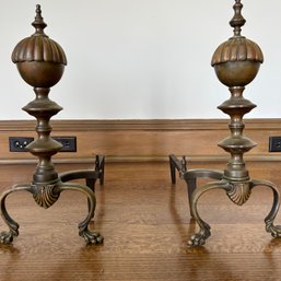 A Set Of Unul Antique Brass Andirons With Cabriolet Legs, Shell Form And Half Ribbed Ball