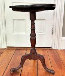 An Antique English Oak Wine Table