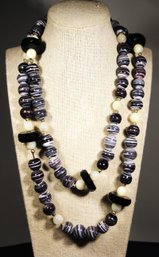 Amazing Art Glass Art Deco Elongated Black And White Beaded Necklace AWESOME