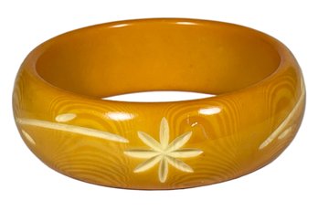 Antique Carved Bakelite Plastic Bangle Bracelet Butterscotch