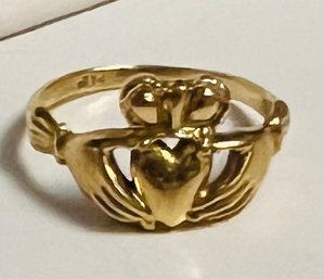 VINTAGE 14K GOLD IRISH CLADDAGH RING