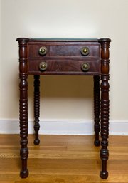 Empire - Flame Mahogany Veneer Doubel Drawer Side Table With Green Edge Glass Top