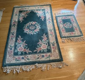 Chinese Hand Knotted Smooth Wool Flower Designed Large And Small Rugs.