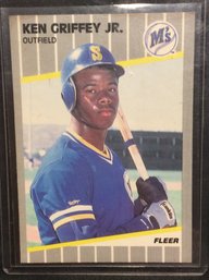 1989 Fleer Ken Griffey Jr. Rookie Card - M