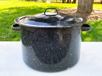 A Large Vintage Enamelware Stock Pot