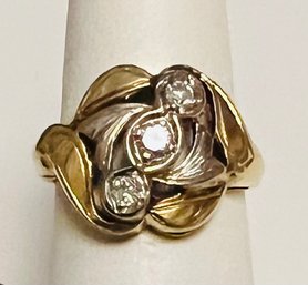 VINTAGE 14K GOLD 3 DIAMOND RING SIZE 6