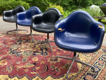 Set Of 4 - Herman Miller Eames Mid Century Office Chairs -