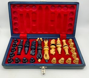 Nice Wood Chess Set With Board  (J)