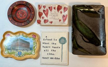 Pretty Tray And Plaque Lot