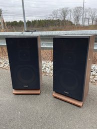 Pair Of Vintage FISHER STV-816 HI-FI 3-Way Floor Speakers