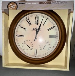 24 Inch NOS SkyScan Atomic Indoor / Outdoor Hanging Clock With Humidity And Temperature Dials