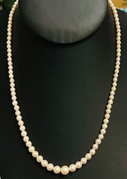 VINTAGE 14K WHITE GOLD CLASP GRADUATED LIGHT CHAMPANGE PEARL NECKLACE