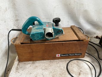 Makita 1002BA Curved Base Planer * In Shop Tool*