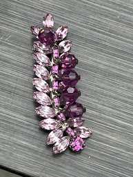 Vintage Amethyst Quartz 'leaf' Pin With Silver Tone Setting