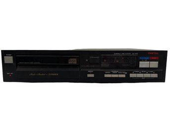 Studio - Standard By Fisher Compact Disc Player AD-400