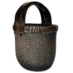 A Late-Qing Dynasty Hand Woven Rice Gathering Basket - Japanned Stain