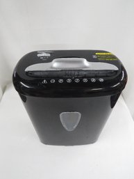 Amazon Basics Paper Shredder - In Working Condition