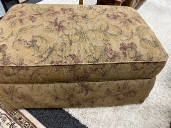 Thomasville Fabric Ottoman