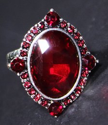 Red Colored Stone Silver Tone Ladies Ring Size 7