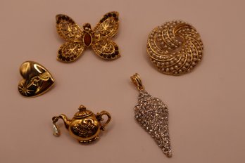 Gold Tone Costume Pin And Pendant Lot (5)